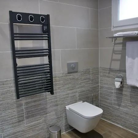 Room In Studio - Studio Reves Ensables